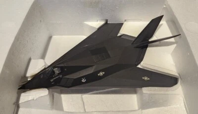 Colección de armaduras Franklin Mint escala 1:48 F-117 STEALTH U.S.A.F# GULFWAR Foto 1 de 4