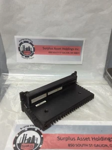 GE,1C660TSS100K,TERMINAL MODULE 8PT 115VAC ISOL 2A PRE-OWNED - Picture 1 of 6