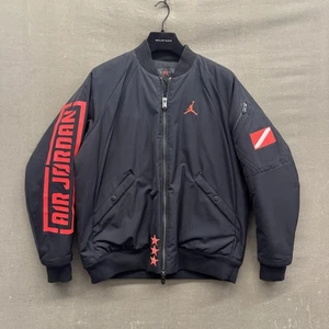 Jordan Jacket Mens Large Black Red Bomber Flight Patch Stars Air 1985 BQ6958-019 - Picture 1 of 14
