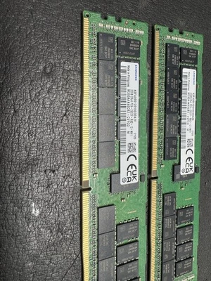Samsung K0FA00012019D40A26 64GB 32GBx2 64GB PC4- DDR4-2933Y 2RX4 ECC RAM Memory - Image 1 of 4