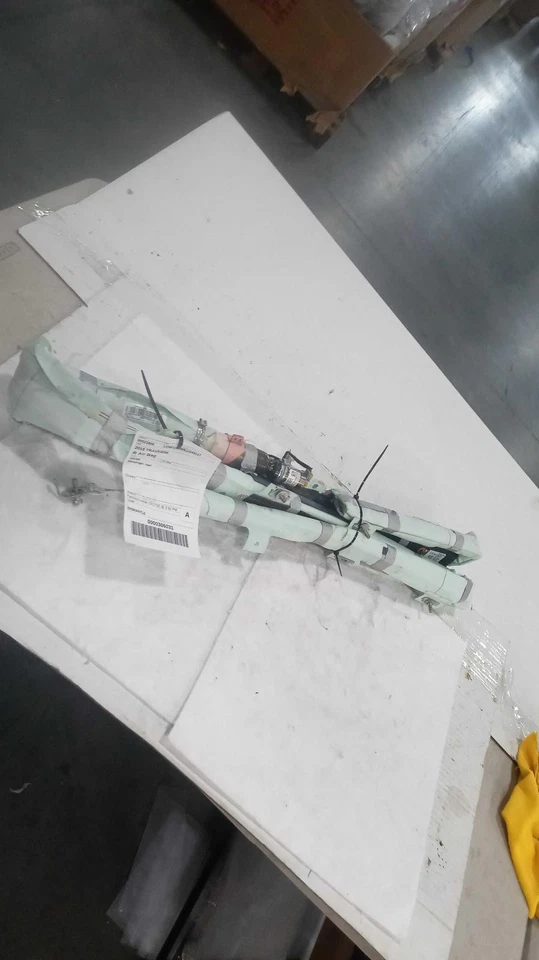 2018 Chevrolet Traverse Right Curtain Air Bag Black OEM 731894 108K Miles Foto 1 de 4