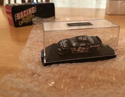 NASCAR 1996 escala 1:64 Kyle Petty #42 Black Coors coche de protesta ligero: 1 de 10.000 Foto 1 de 3