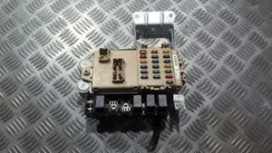 1995 Subaru Legacy FR309568-42 105141 Fuse Box - Picture 1 of 1