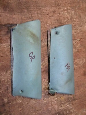 1965 Mercury Monterey 4 portas sedã interior painel traseiro estofado tampos de metal - Imagem 1 de 2