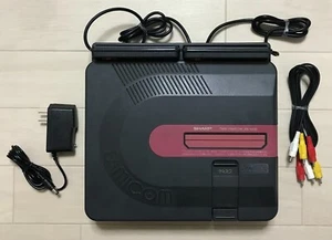 Nintendo SHARP Twin Famicom Konsole - Neuer Gürtel - voll funktionsfähig + Kabel - Japan - Bild 1 von 6