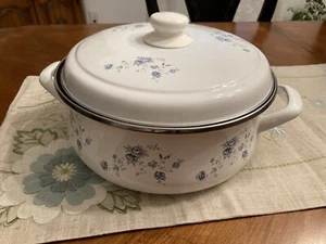 Schönes Vintage Erbstück Emaille blau Blumenmuster Dutch Oven 5 Quart - Bild 1 von 6