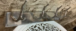 METAL SILVER FINISH STAG HORN WALL MOUNTED HOOKS - Picture 1 of 4
