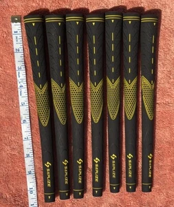 7 Golf Club Grip Handle Saplize Brand Black Yellow Honeycomb Design New - Picture 1 of 1