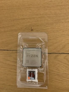AMD Ryzen 5 5600X Sockel AM4 6 Core CPU 3,70 GHz 100-000000065 Used! - Bild 1 von 18