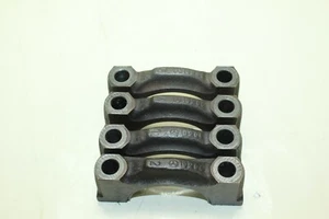 4x Mercedes W123 C123 W201 W461 Crankshaft Bearing M102 Holder Block 10204 - Picture 1 of 4