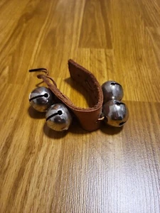Antique Vintage 4 Sleigh Bells Leather Horse Strap - Picture 1 of 1
