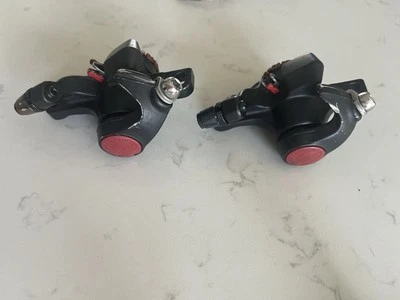 Juego de pinzas de freno de disco mecánicas MTB Avid BB5 74 mm montaje en poste Foto 1 de 4