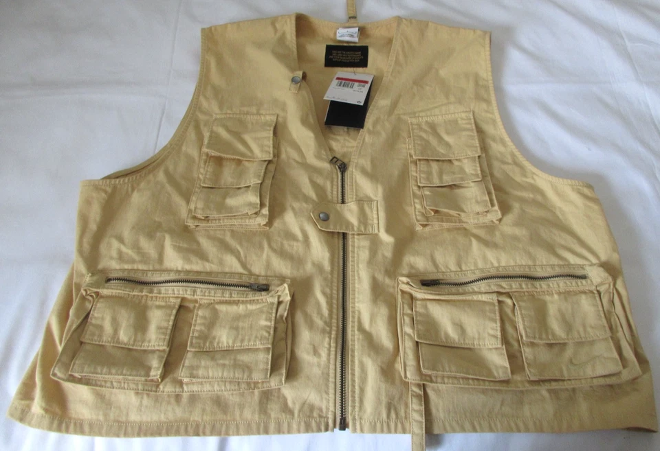 Men's Nike Life Utility Vest Full Zip Cargo Pockets FN3214-252 Size Large