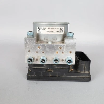 Bomba de freno ABS BMW 335i 435i 340i 440i M235i 2014-2020 34516897117 OEM usada Foto 1 de 4