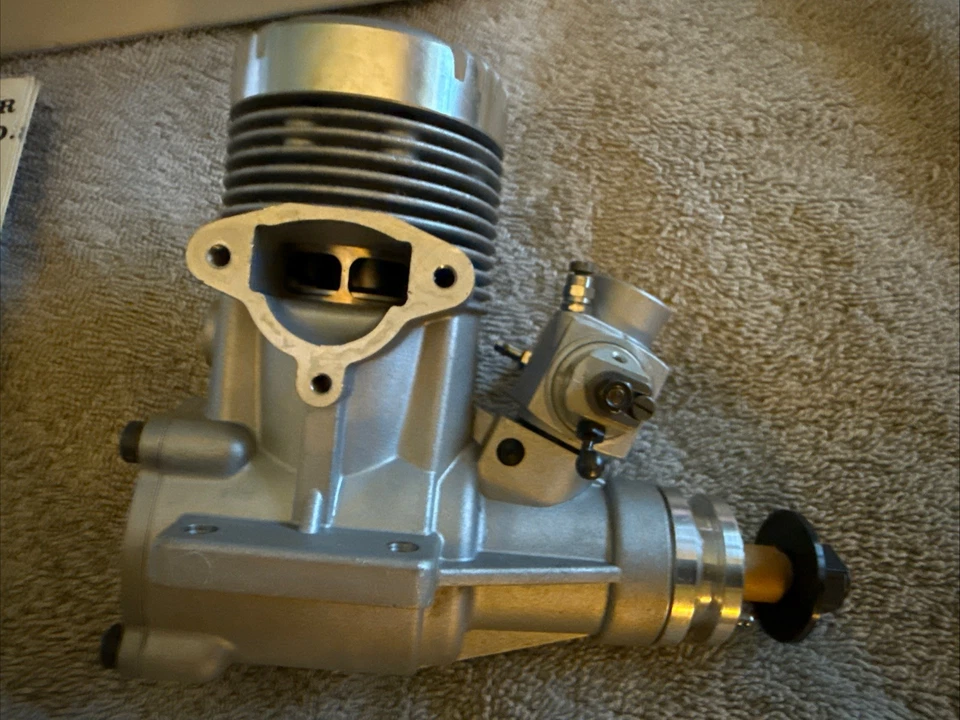 VINTAGE OS  MAX 90 90F SR 2-CYCLE R/C ENGINE - Brand New In Original Box RARE - Image 1 of 4