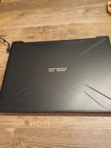 asus tuf gaming laptop fx505dt 15 inch in redelijk goede staat - Afbeelding 1 van 2