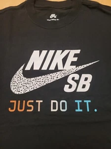 NIKE SB SAFARI OLYMPIC " JUST DO IT " T-SHIRT LOOSE FIT MEDIUM NEW SHIPS FREE - Picture 1 of 10