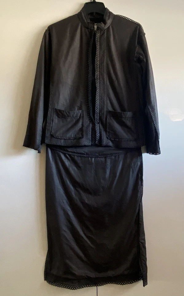 Issey Miyake Black Suit  Jacket Skirt Inner fleece  Women’s Size 2 - Image 1 of 4