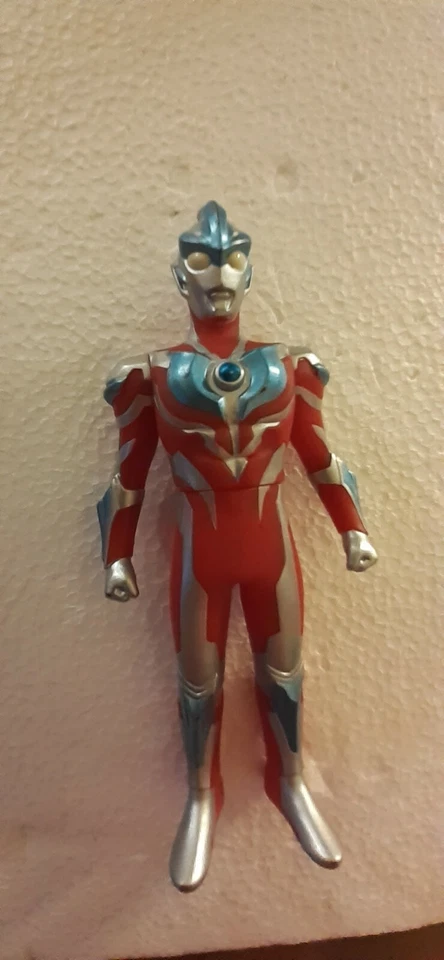 Bandai Ultraman Ginga Ultra Hero 500 Series 2013 5,5 pulgadas Foto 1 de 2