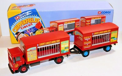 Corgi 97889 AEC Ergo 4 Wheel Rigid Truck & Trailer Chipperfield's Circus Animal - image 1 of 4