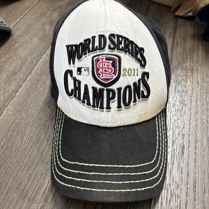 Cappello Berretto St Louis Cardinals Campioni del Mondo 2011 MLB. VEDI FOTO - Foto 1 di 11