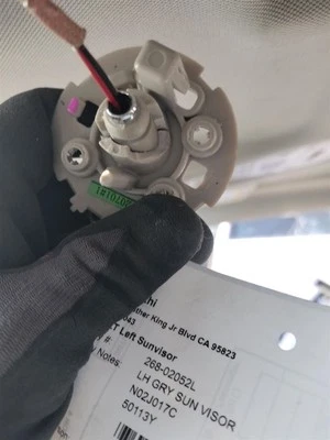 GRY LEFT SUN VISOR 20987260 2011-2015 CHEVROLET VOLT Foto 1 de 4