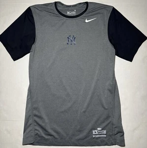 New York Yankees Nike Team Pro Fit-Dry Authentic Short Sleeve Grey Men Size S - Picture 1 of 3