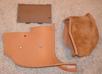 1984 1985 CADILLAC DEVILLE FLEETWOOD KICK PANEL TRIM ECU HOUSING LOWER DASH OEM - Imagem 1 de 4