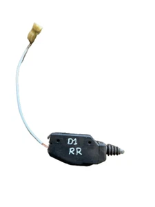 Actuador de cerradura de puerta trasera derecha Land Rover Discovery 1 pasajero 94-98 AMR3382 - Imagen 1 de 2