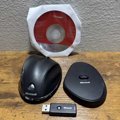 Microsoft Wireless Rechargeable Laser Mouse 7000 Mac/Windows (KXA-00001) - Image 1 of 4