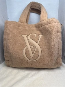 Victoria's Secret Tasche groß beige Tasche Sherpa Carryall, Weekender, Shopper - Bild 1 von 12