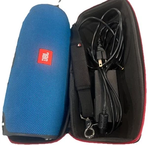 JBL EXTREME 1st gen Bluetooth Speaker with Universal AC - Picture 1 of 13