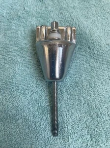 One Yamaha Power Lite Bass Drum Tension Rod + Claw - Made in Japan - 3 7/8” - Picture 1 of 9
