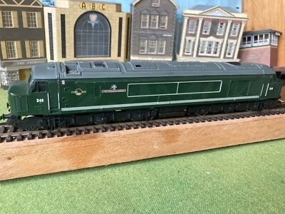 Mainline Class 45   D49, The Manchester Regiment  boxed green  cat# 37050, - Image 1 of 4