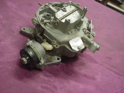 Ford / Fairlane 1967 Motorcraft 4V Carburetor Foto 1 de 4