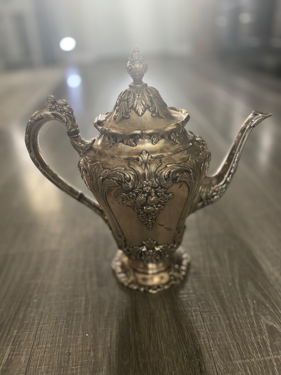 Reed & Barton Antique US Sterling Silver Teapots, Coffee Reed & Barton Antique US Sterling Silver Teapots, Coffee