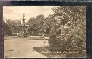 West Hartlepool, Park Fountain, old postcard (unposted) Valentine's - Picture 1 of 2