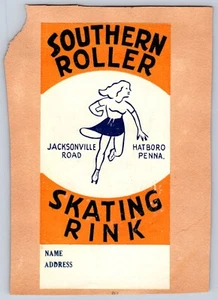 Adhesivo anuncio de patinaje sobre ruedas Southern Roller & Armory en una página de álbum de recortes - Imagen 1 de 2