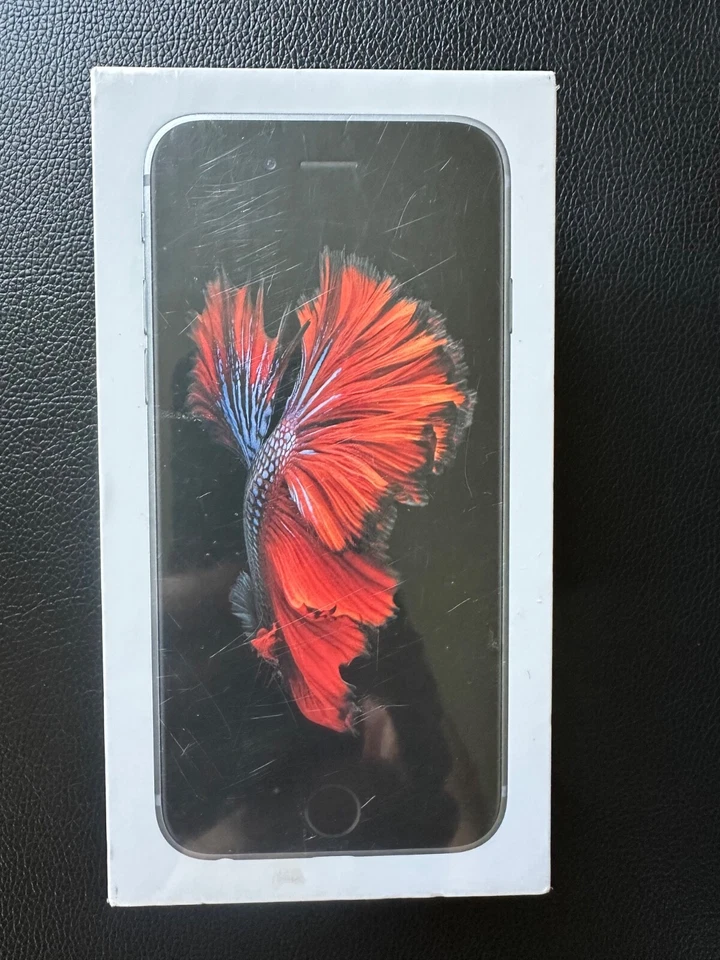 Apple iPhone 6s 32GB AT&T Prepaid Space Gray New Sealed Box Genuine Apple Phone - Image 1 of 4