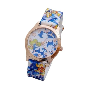 Reloj de pulsera analógico de cuarzo floral estampado de silicona para niña dama - Imagen 1 de 13