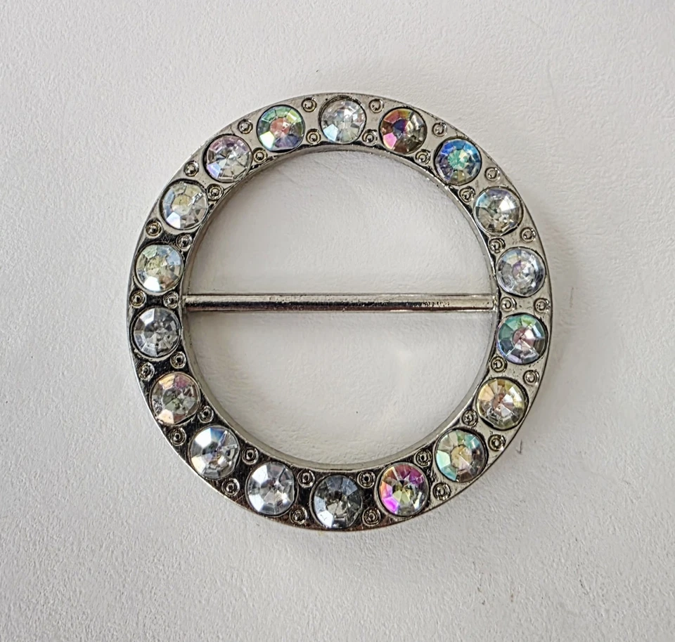 Conjunto Chanel Bufanda Anillo Hebilla Diapositiva Tono Plateado Vintage Cristales Transparentes Foto 1 de 4