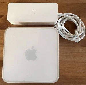 Apple Mac Mini A1283 2009 2.0 GHz Core 2 Duo 120 GB Drive 1 GB RAM Untested - Picture 1 of 7