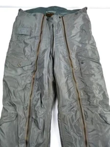 U.S. Air Force Trousers, Flying Intermediate Type A-IID. Size 40, unused, leicht - Picture 1 of 10
