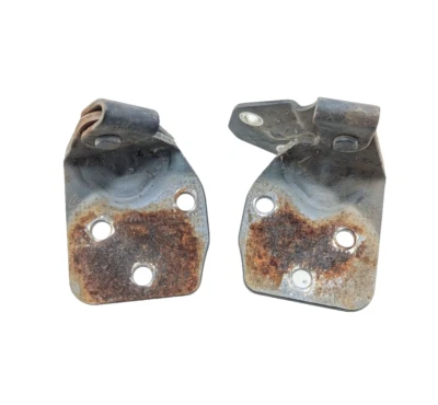 1991 92 93 94 1995 Toyota 4Runner Rear Tail Gate Trunk Hinge Holder - Image 1 of 4