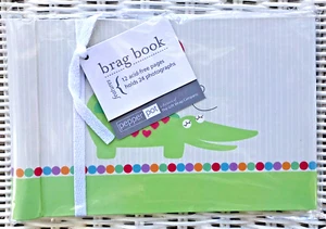 Álbum de fotos de bebé BRAG BOOK CIRCUS PALS 12 páginas contiene 24 fotos PEPPER POT NUEVO EN PAQUETE - Imagen 1 de 5