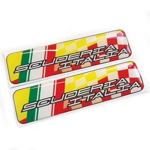 2x Scuderia Italia Flagge 3D gewölbt Gel Aufkleber Aufkleber Abzeichen passt Fiat 500 Abarth - Bild 1 von 4