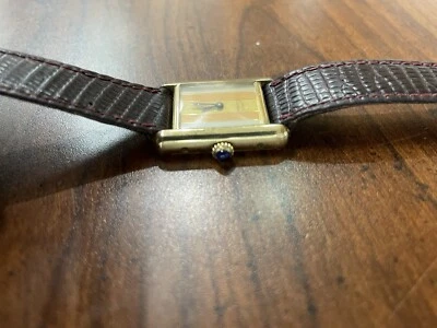 RELOJ PULSERA MANUAL CARTIER VERMEIL TANK VINTAGE AÑOS 70 PARA DAMA. Foto 1 de 4