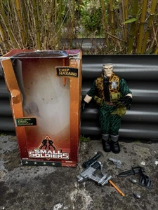 Figura de acción Hasbro Kenner 1998 Small Soldiers Chip Hazard 12” en caja - Imagen 1 de 9