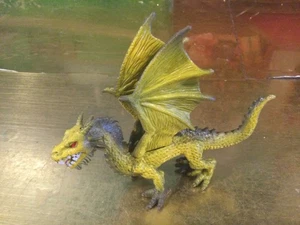 DRAGON YELLOW ACTIONFIGUR - Bild 1 von 6