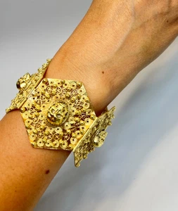 1915 Gold Silver Brutalist Filigree Hexagonal Panel Skull Memento Mori Bracelet - Picture 1 of 20